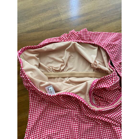 J Crew Ruffle One Shoulder Red White Gingham Full Coverage One Piece EUC Large - Picture 10 of 10